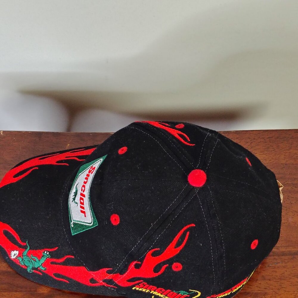 Sinclair Hat Cap Strap Back Black Red Dino Flame Racing Mens - Picture 3 of 12